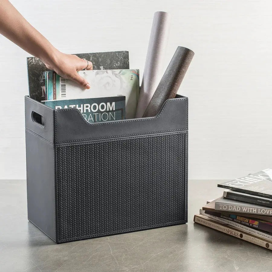 RIGGIANI - Magazine Holder SPREAD HOME PROD PVT LTD.