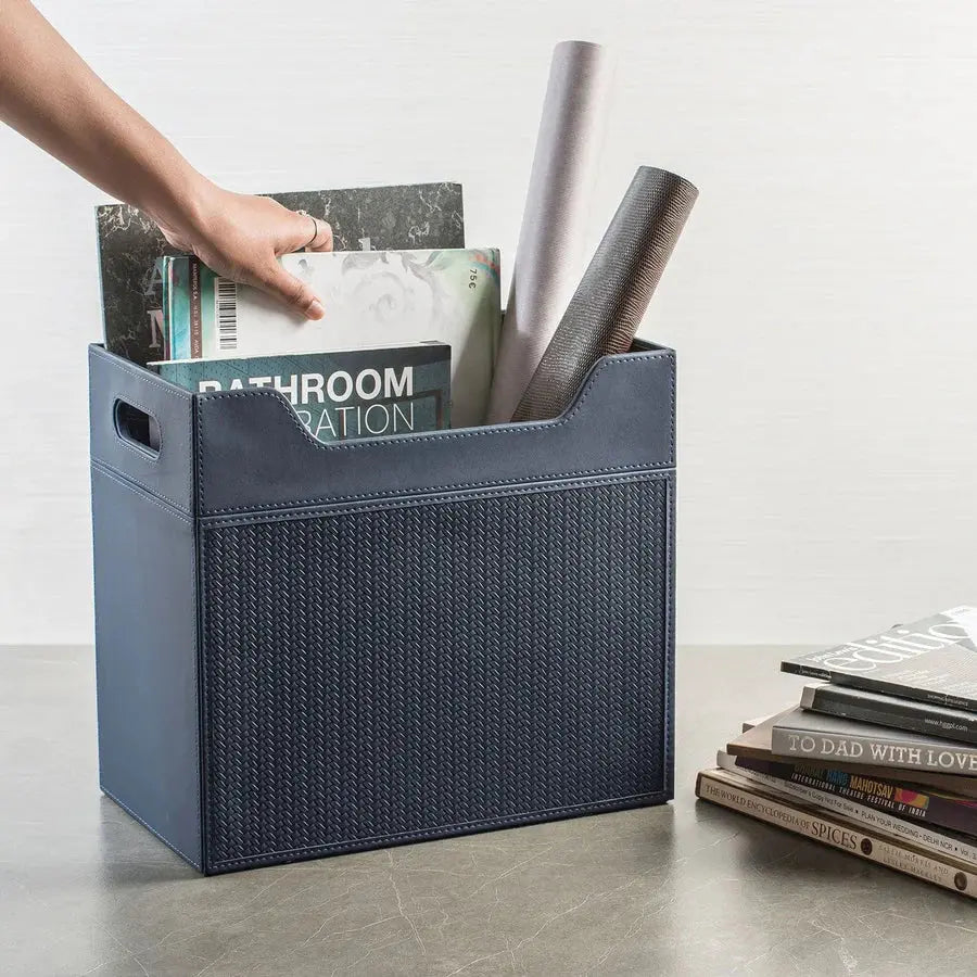 RIGGIANI - Magazine Holder SPREAD HOME PROD PVT LTD.