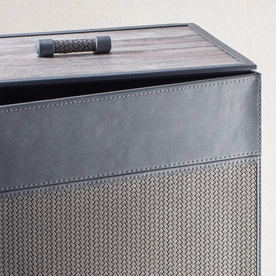 RIGGIANI - Laundry Hamper SPREAD HOME PROD PVT LTD.