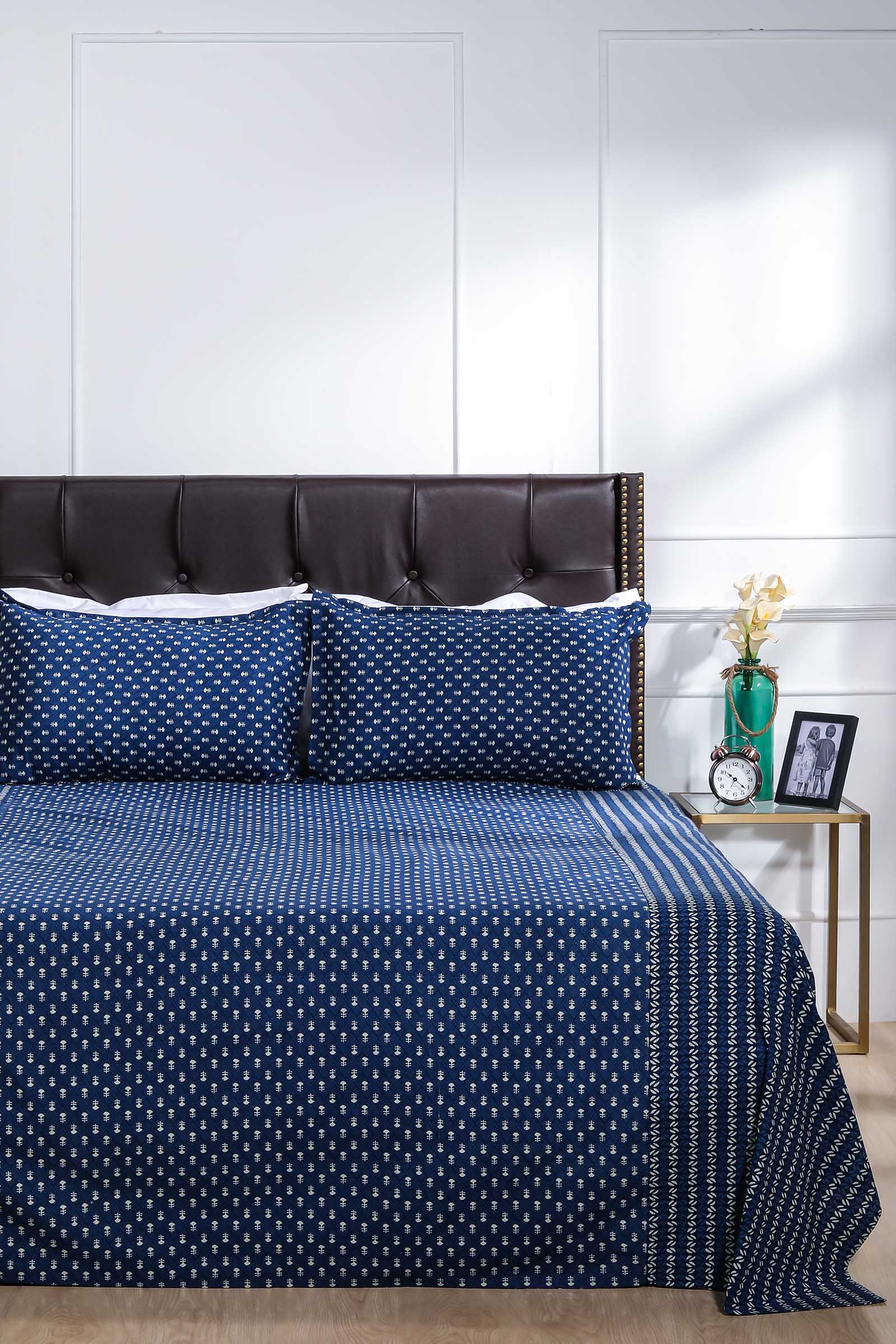 Block Printed Bedsheet Indigo ikkat 01 90 x 108inch - grahsajja
