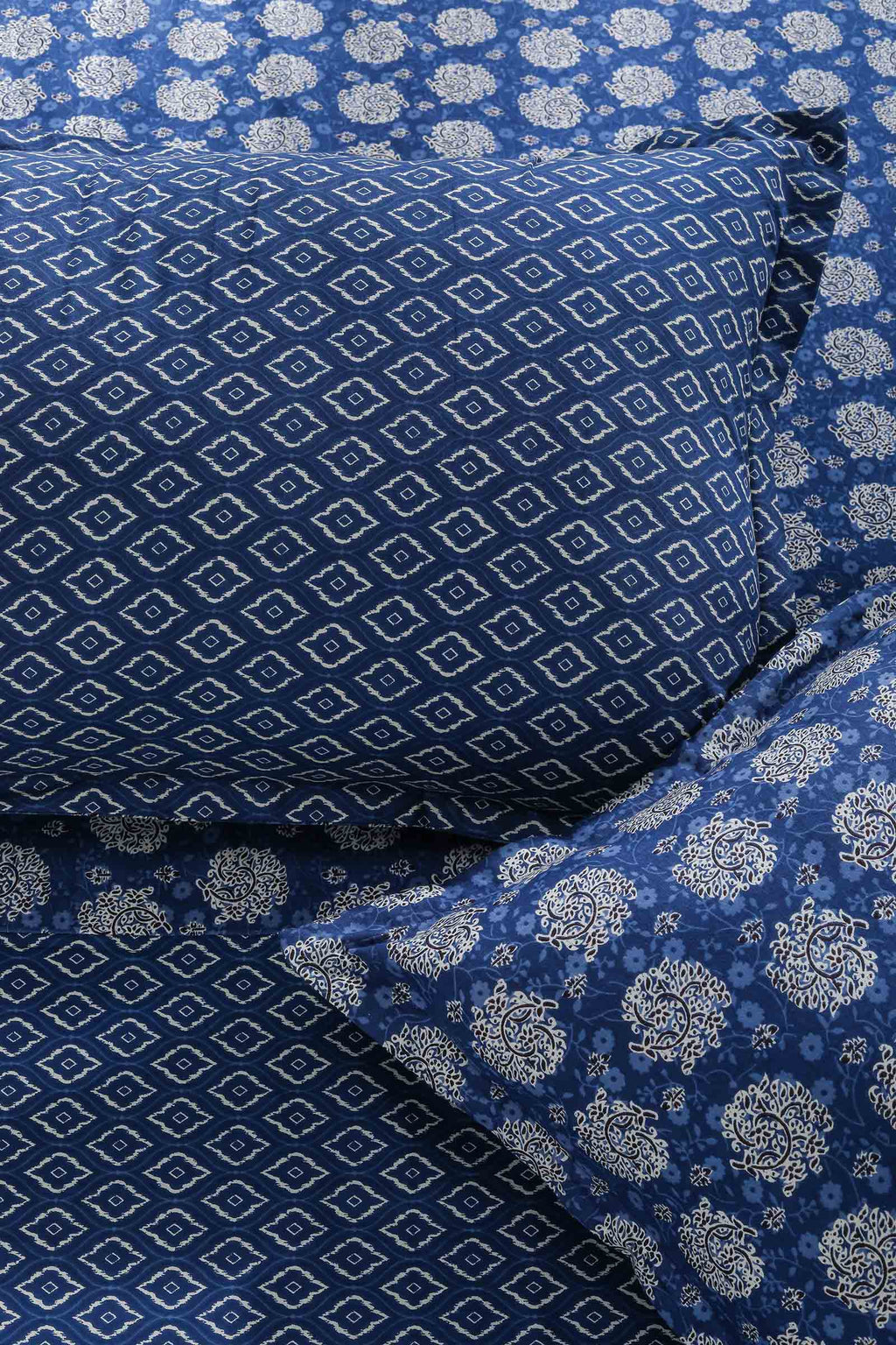 Block Printed Bedsheet Indigo ikkat 90 x 108inch - grahsajja