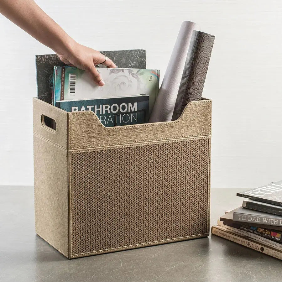 RIGGIANI - Magazine Holder SPREAD HOME PROD PVT LTD.