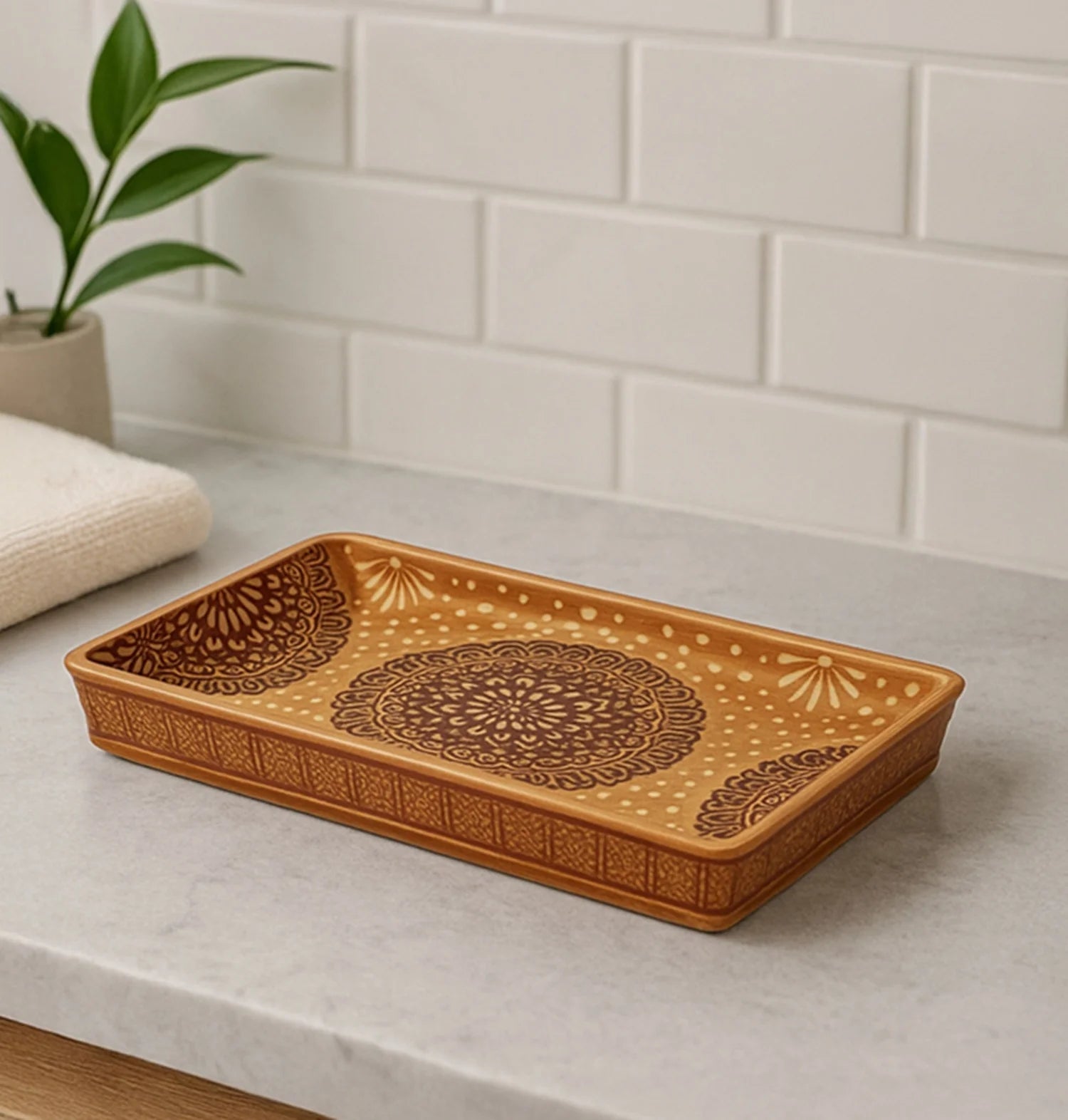 Myra Polyresin Soap Dispenser