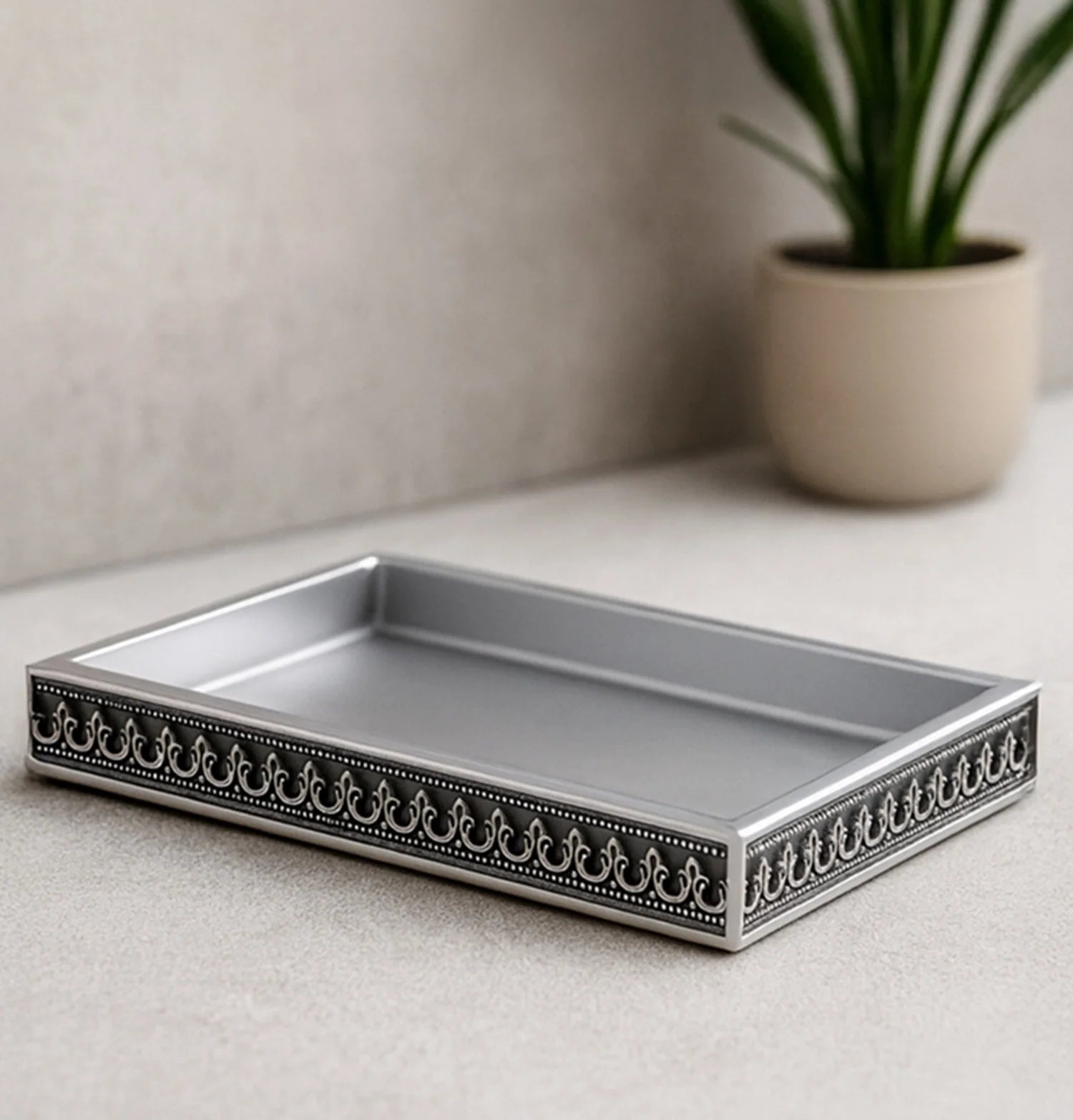 Myra Polyresin Soap Dispenser Sliver