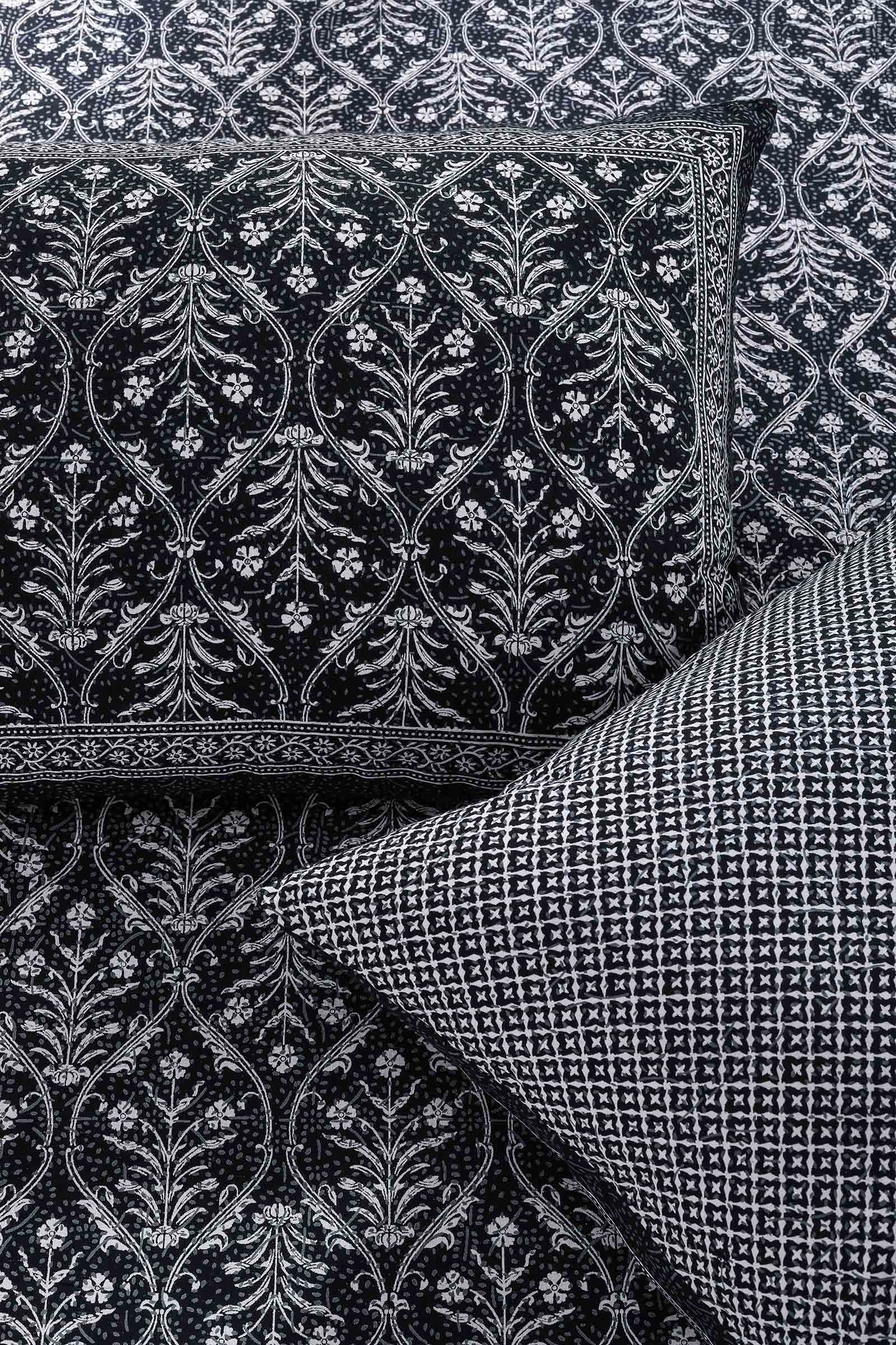 Printed Bedsheet Pastel Jaal Print Black 90 x 108inch - grahsajja