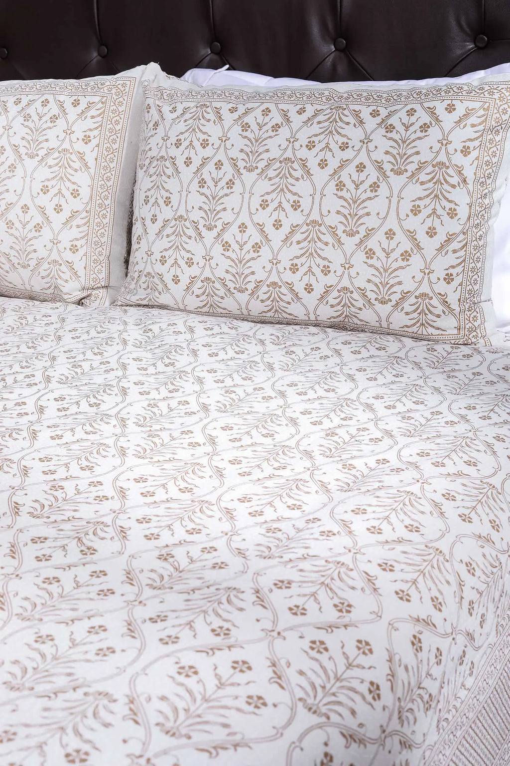 Printed Bedsheet Pastel Jaal Print White 90 x 108inch - grahsajja