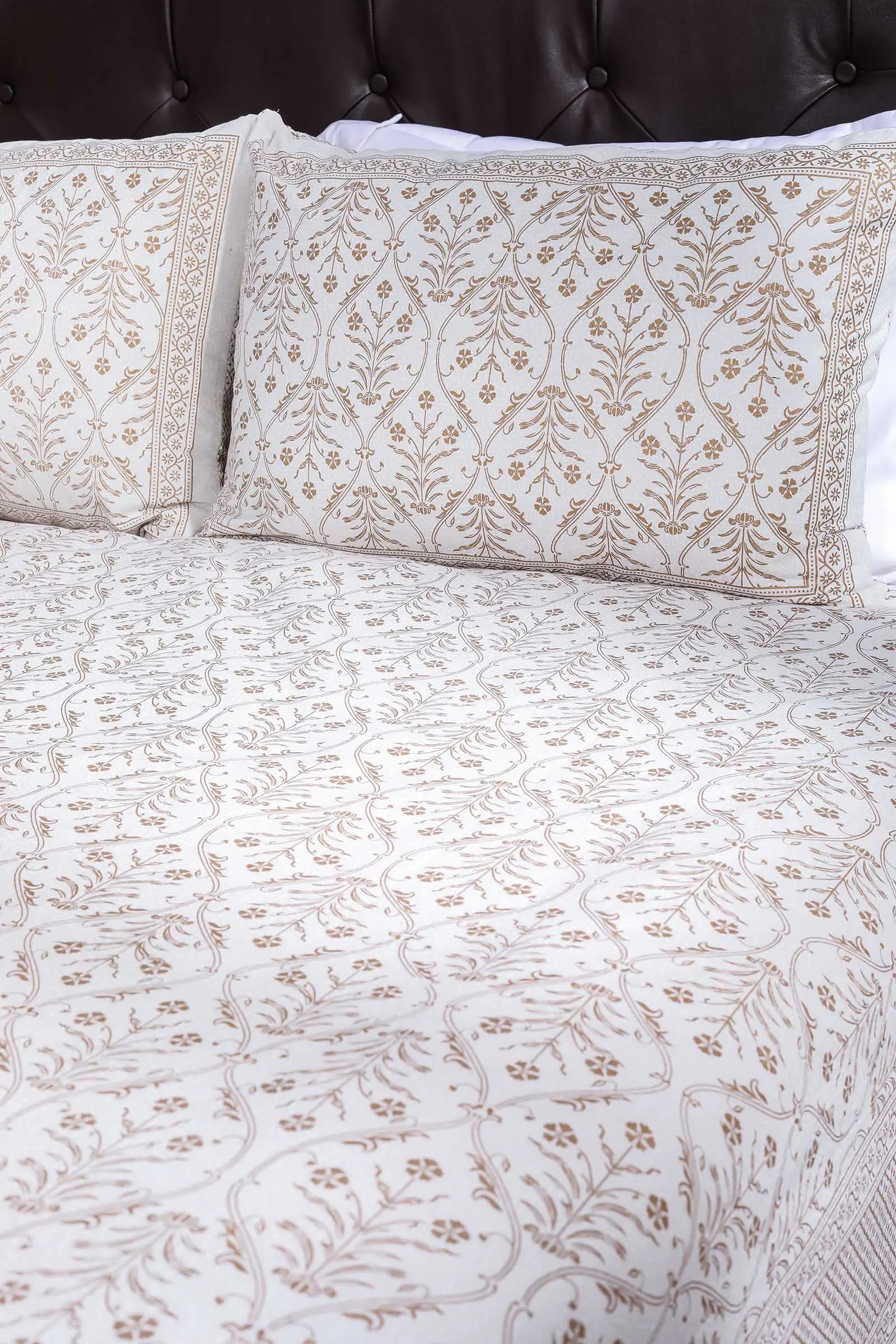 Printed Bedsheet Pastel Jaal Print White 90 x 108inch - grahsajja