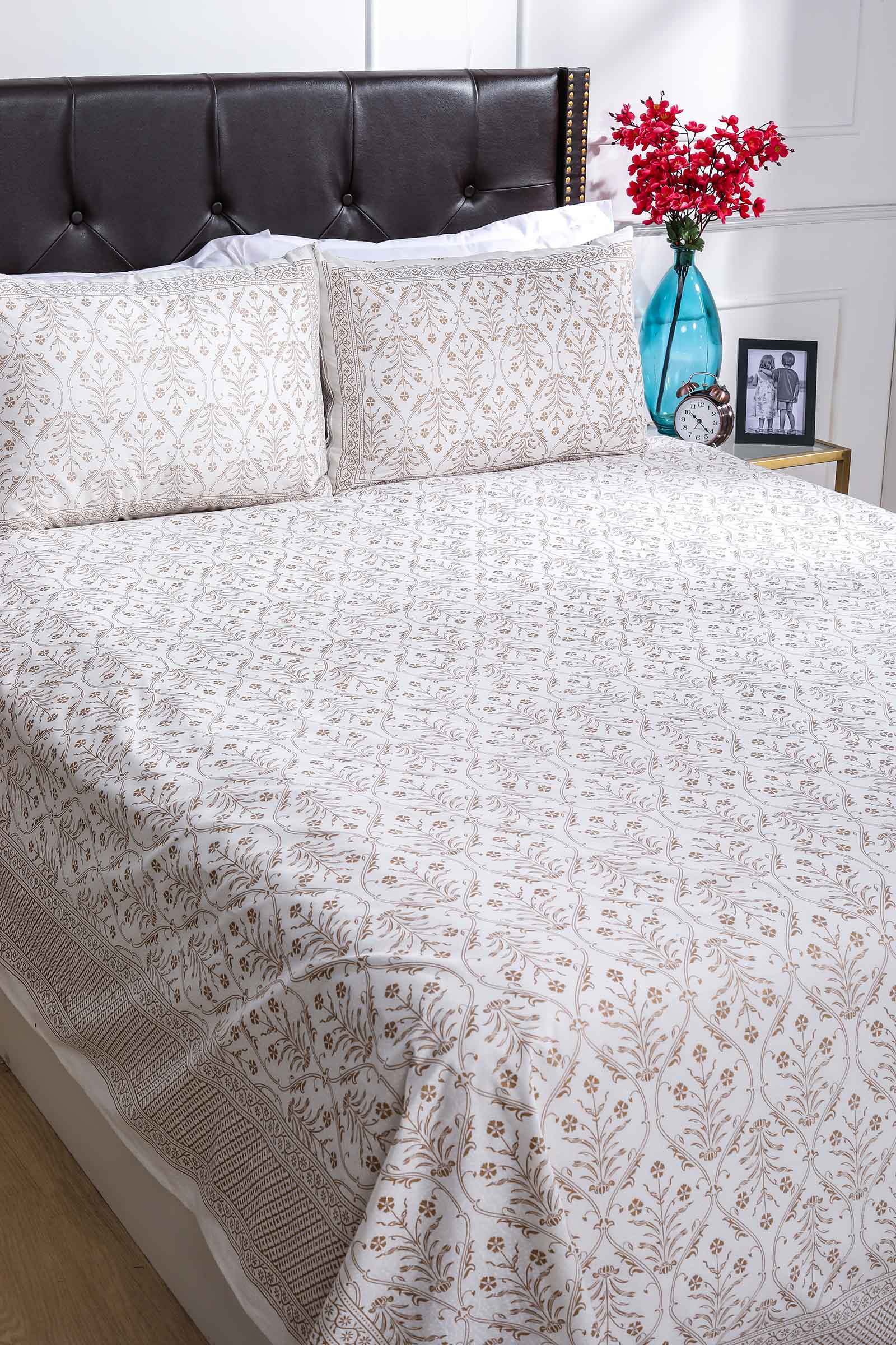 Printed Bedsheet Pastel Jaal Print White 90 x 108inch - grahsajja