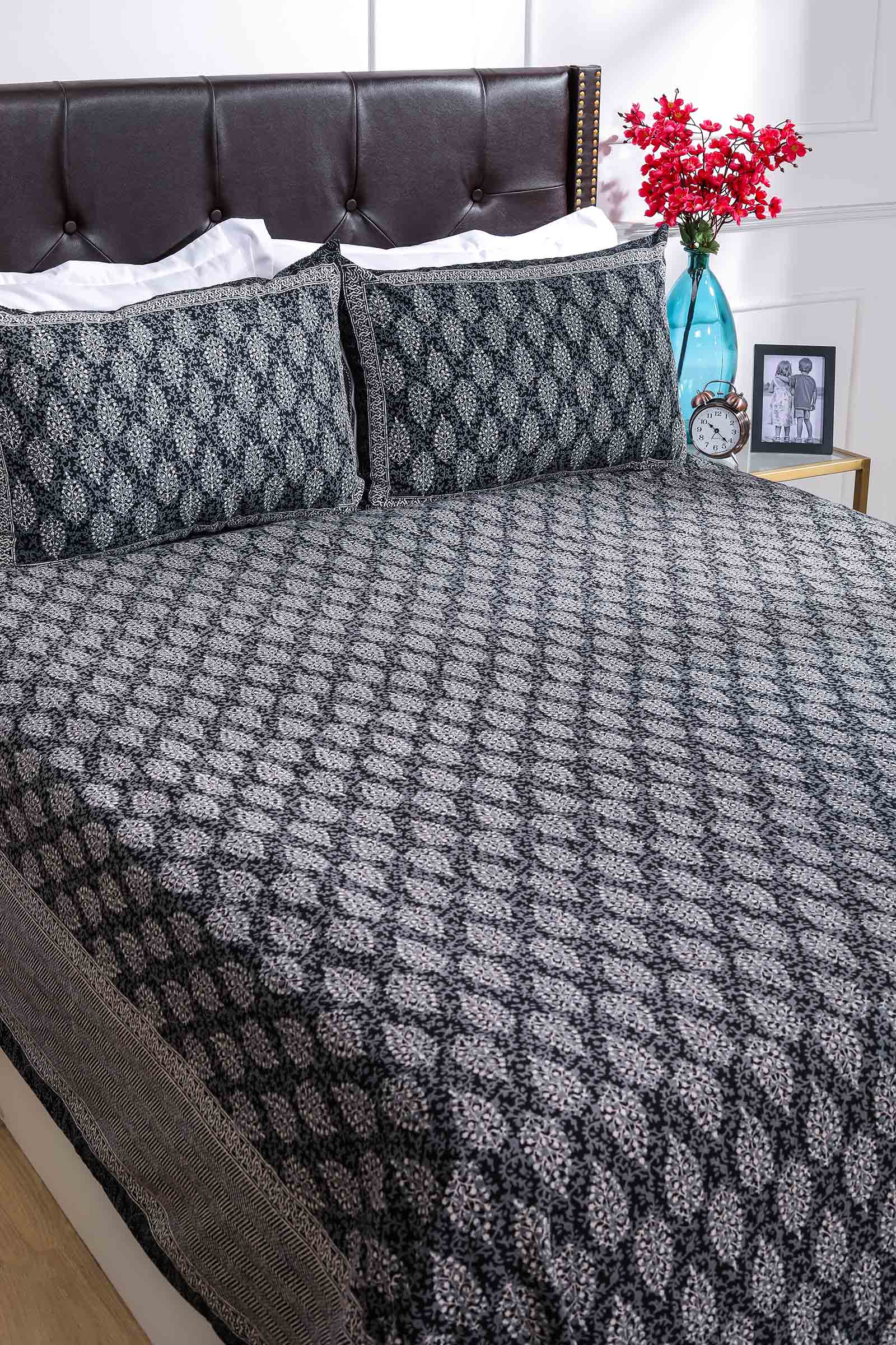 Block Printed Bedsheet Boota Black 90 x 108inch - grahsajja