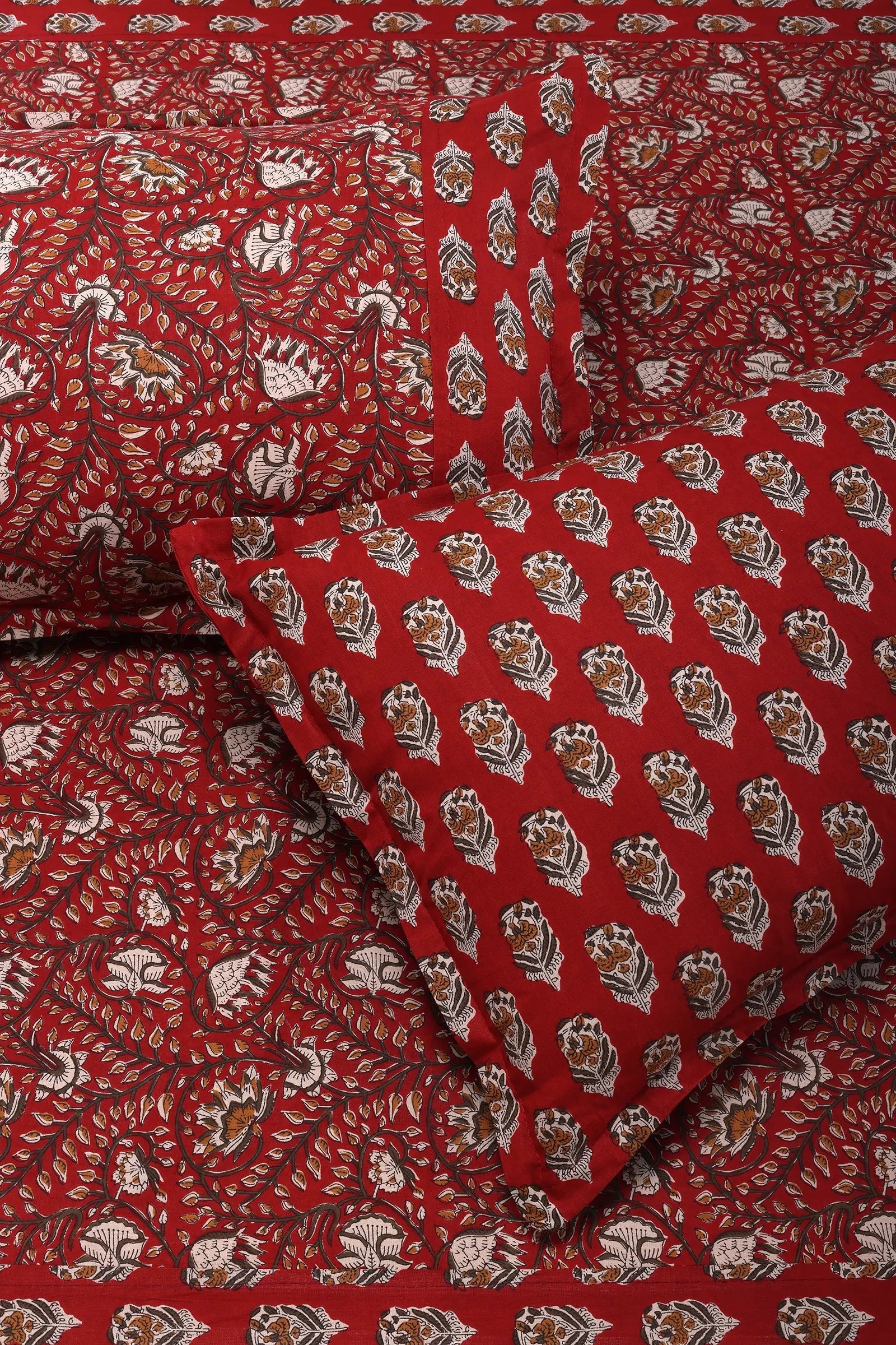 Azmina Jaal Red Cotton Bedsheet 90 x 108 in - grahsajja