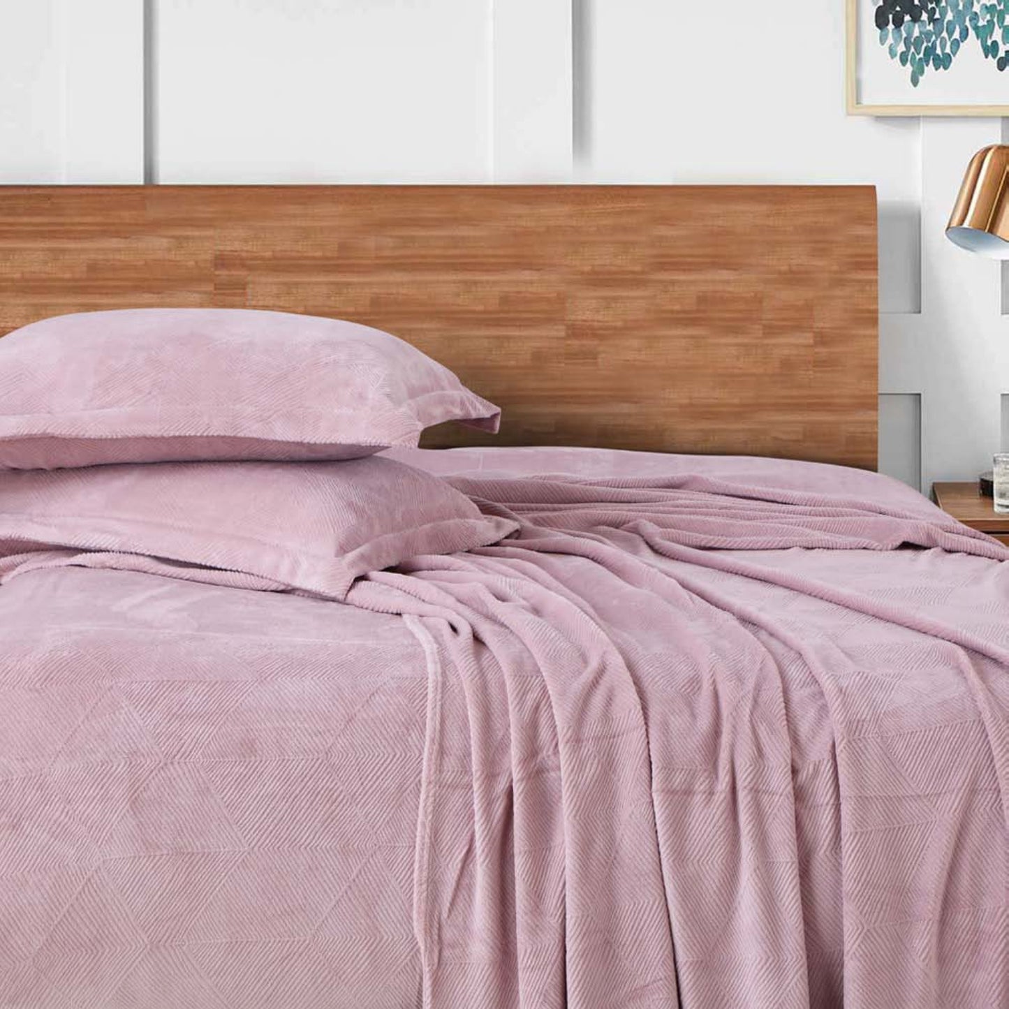 Sutton Warm Bedsheet Double bed with 2pc Pillow Cover| Rose Pink