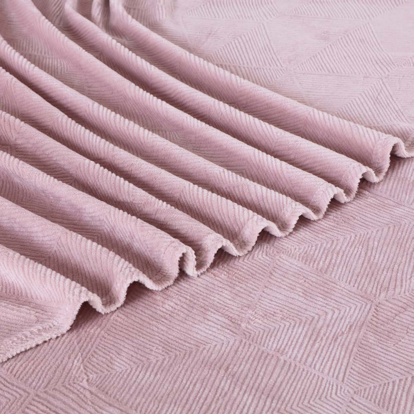 Sutton Warm Bedsheet Double bed with 2pc Pillow Cover| Rose Pink