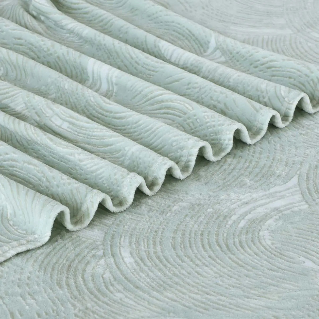 Sutton Warm Bedsheet Double bed with 2pc Pillow Cover| Swirl sage Green LA CASA