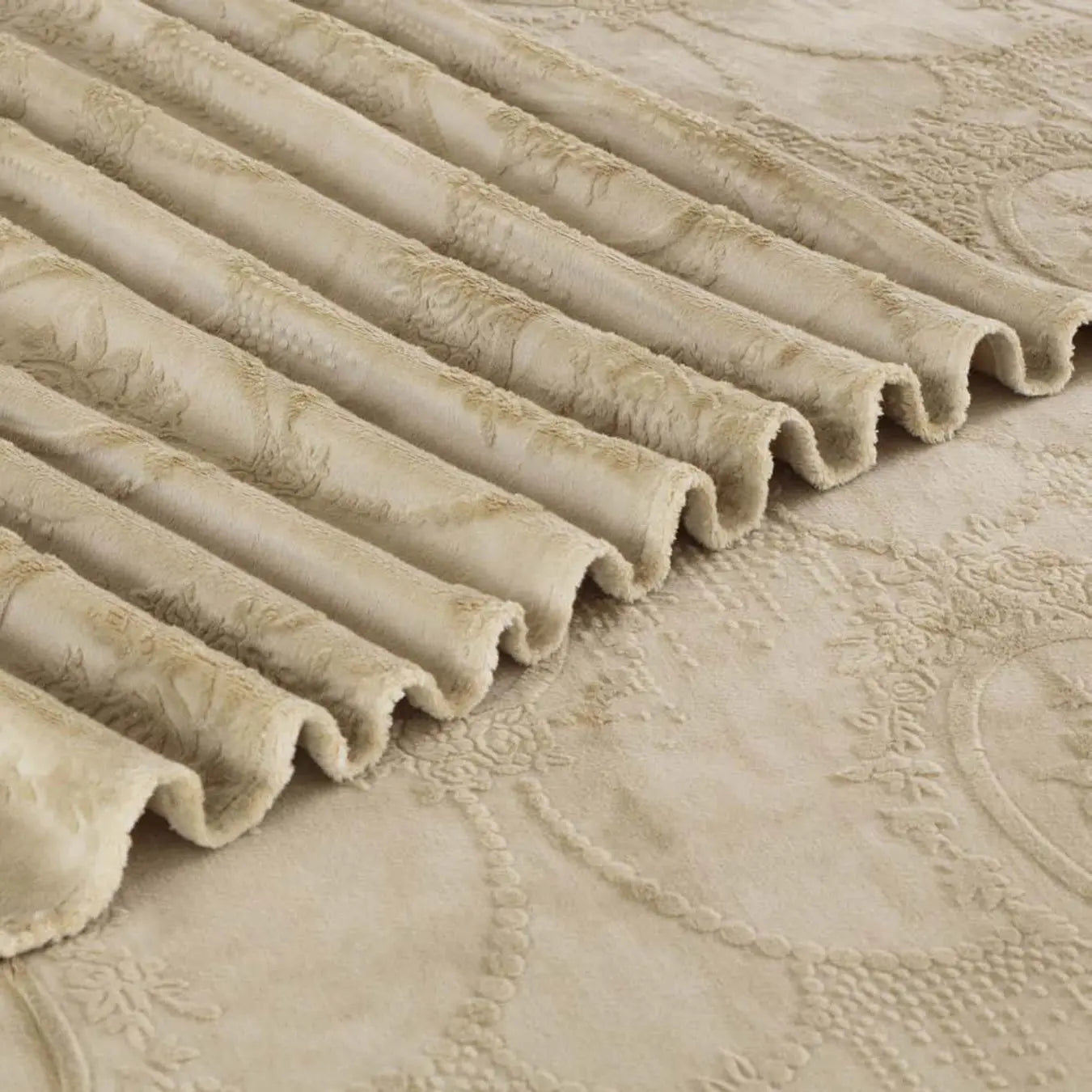 Sutton Warm Bedsheet Double bed with 2pc Pillow Cover| Royal Medallian Beige LA CASA