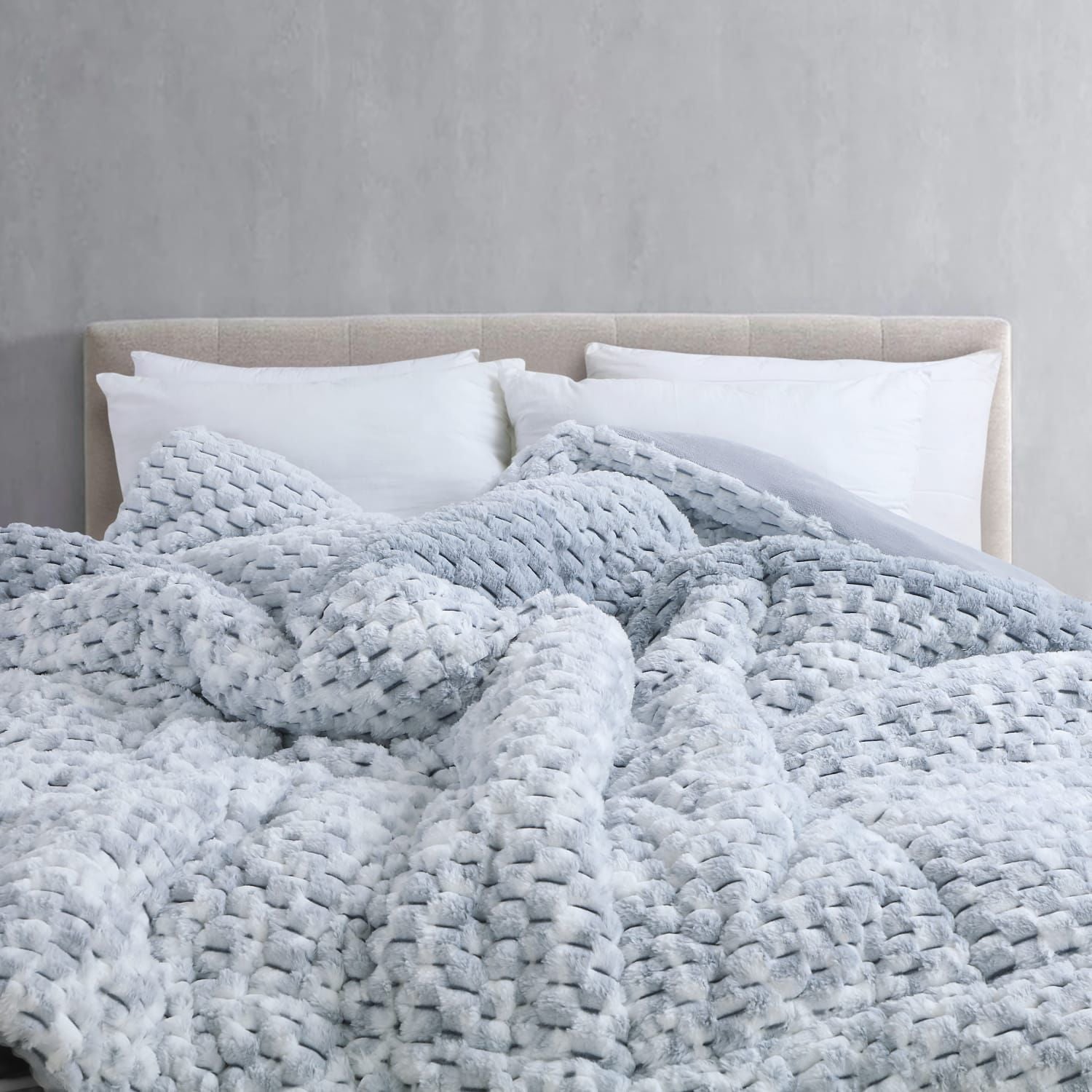 Moonlight WInter Fauxfur double bed Blanket - grahsajja