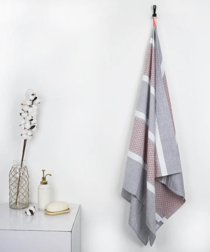 Doctor Towel Brocade Cotton Bath Towel 75 cm X 150 cm - grahsajja
