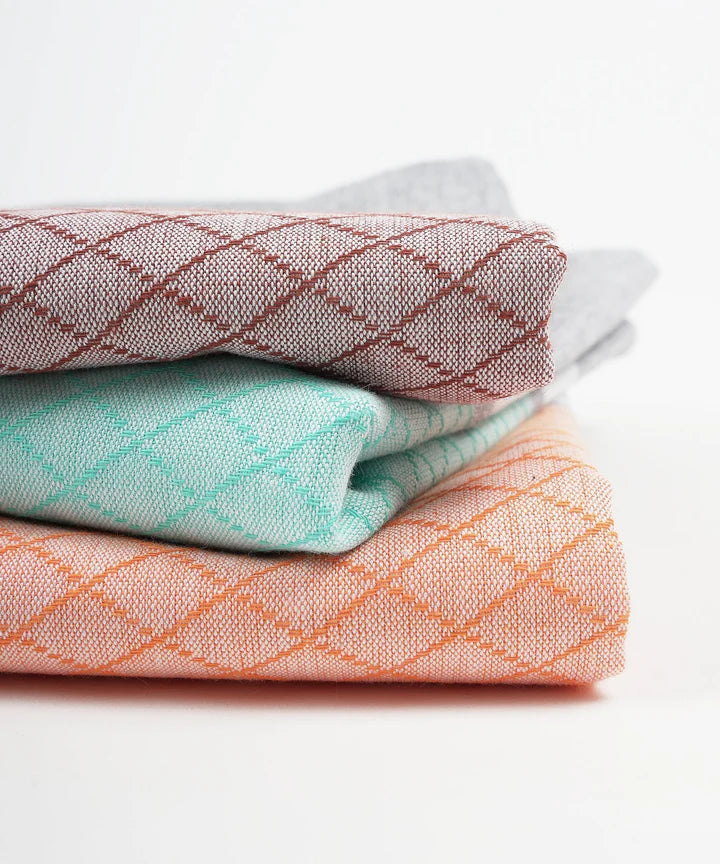 Doctor Towel Brocade Cotton Bath Towel 75 cm X 150 cm - grahsajja