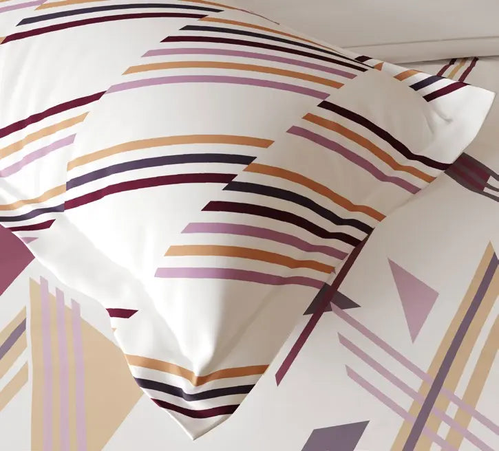 Omega Collection King Size Bedsheet with 2 Pc pillow Covers | D'Decor - grahsajja