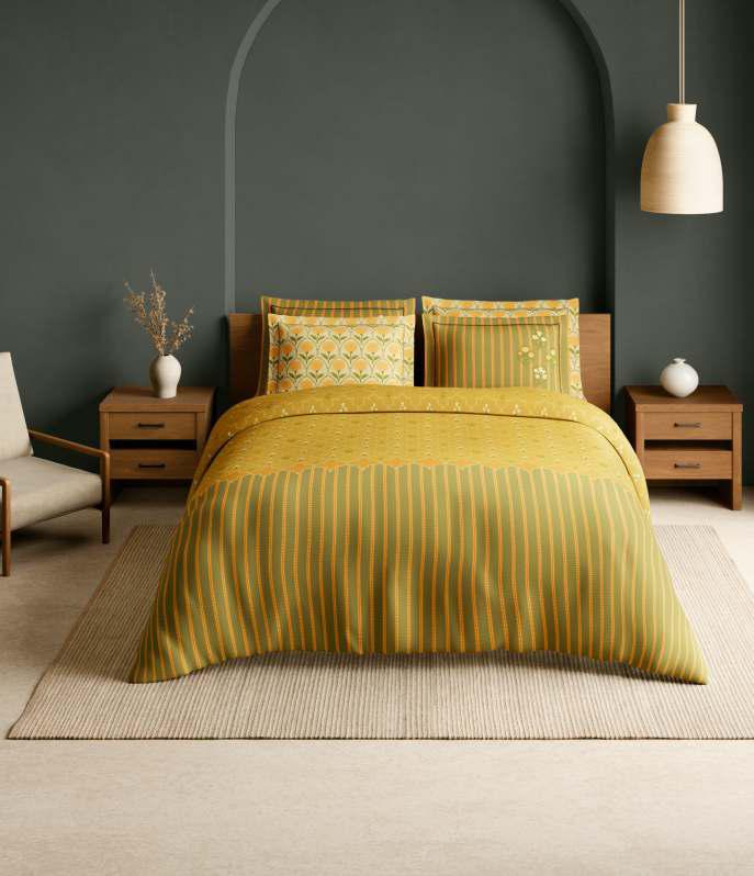 Spaces The Luxe Edit 100% Cotton 300 TC Sateen Botanic Large Bedsheet with 4 Pillow Covers, MERAKI BLOOMS OF INDIA Misted Yellow