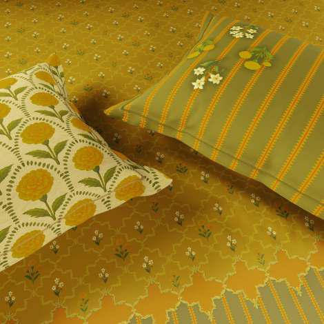 Spaces The Luxe Edit 100% Cotton 300 TC Sateen Botanic Large Bedsheet with 4 Pillow Covers, MERAKI BLOOMS OF INDIA Misted Yellow