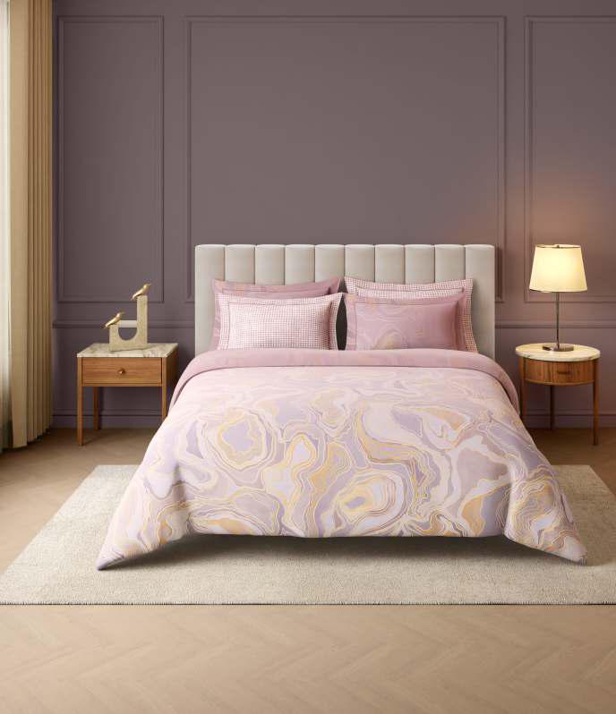 Spaces The Luxe Edit 100% Cotton 350 TC Sateen Botanic Large Bedsheet with 4 Pillow Covers, NORA LUMINOUS REVERIE CARINARIA