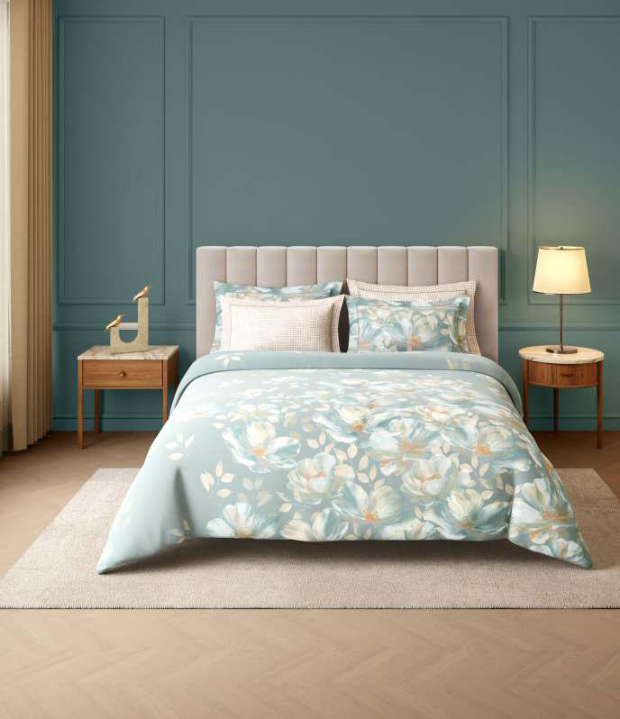 Spaces The Luxe Edit 100% Cotton 350 TC Sateen Botanic Large Bedsheet with 4 Pillow Covers, NORA LUMINOUS REVERIE Chalk Blue