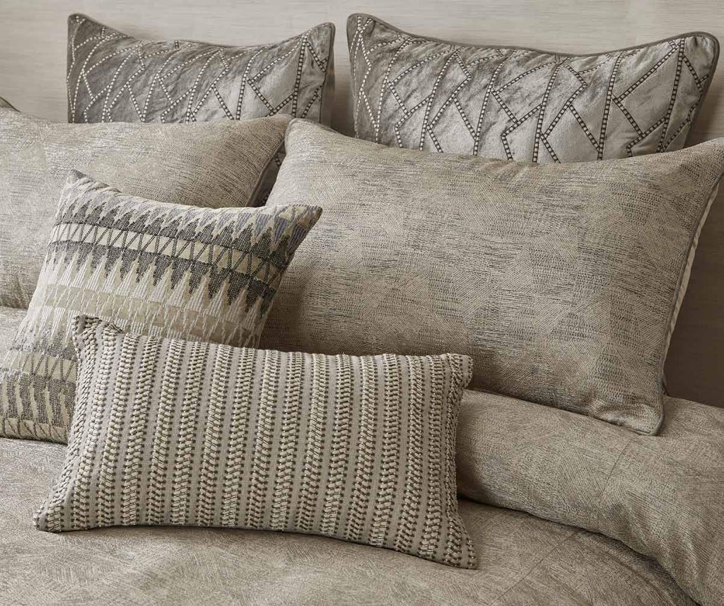 Anna Simona - Treaty 7 Pcs Cotton & Velvet Duvet Ensemble Set (Silver)