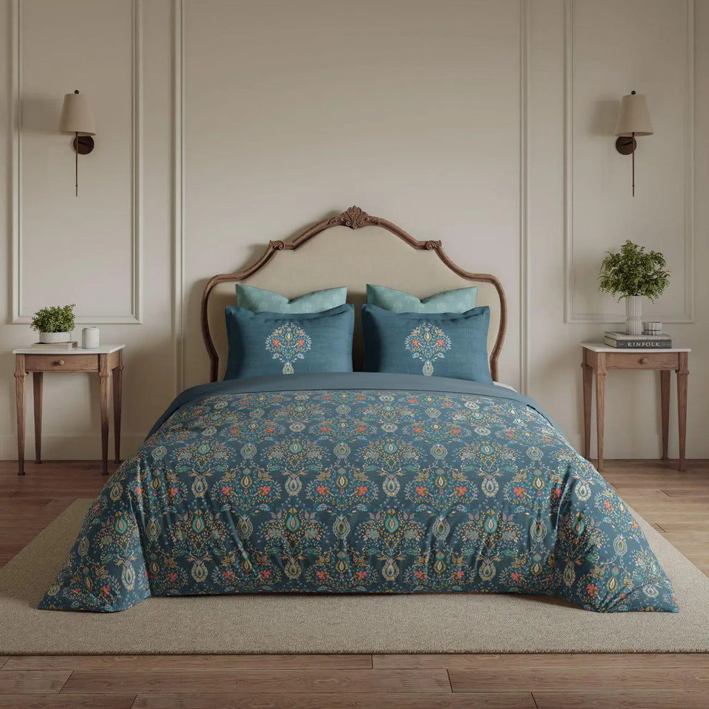 Ddecor Live Beautiful King Size Bedsheet with 4Pc Pillow Covers BRIDAL BLUSH | BLUE WING - grahsajja