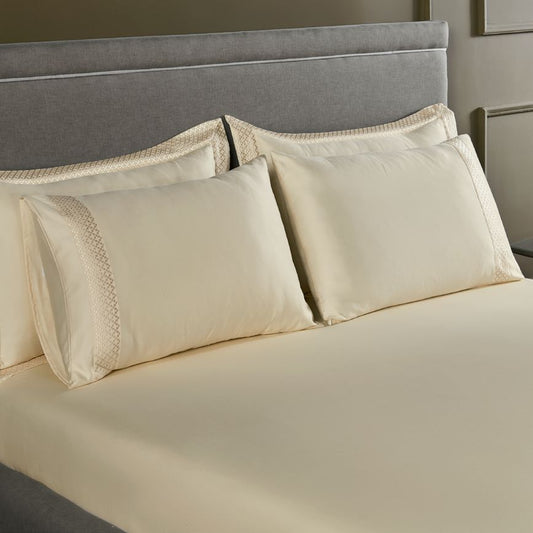 Ddecor Beautiful Living | Luxor Collection 1pc king Size Bedsheet and 4PC Pillow Cover 800TC BUTTER CREAM - grahsajja