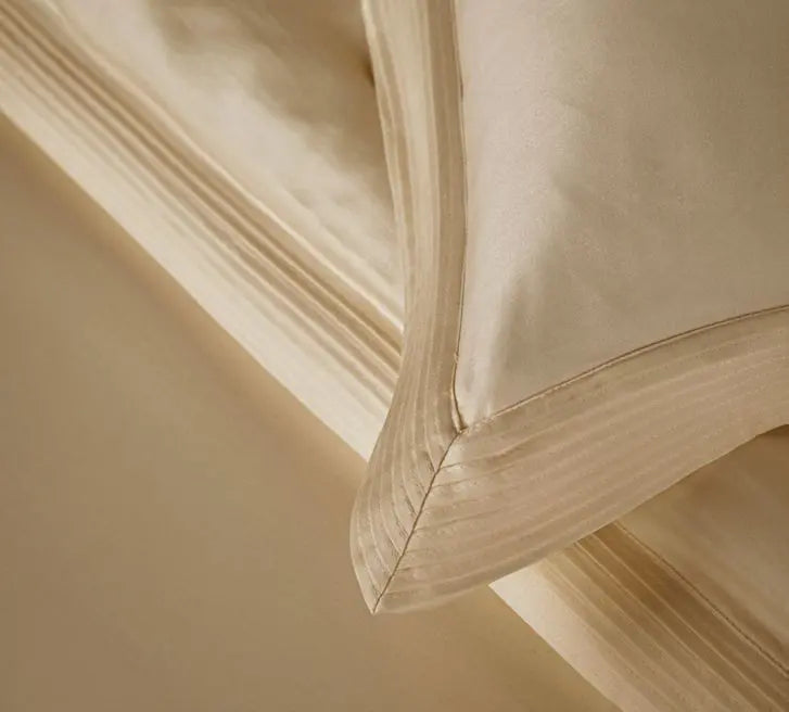 D'decor Beautiful Living | Regis 300 TC bed in bag HAZELNUT - grahsajja