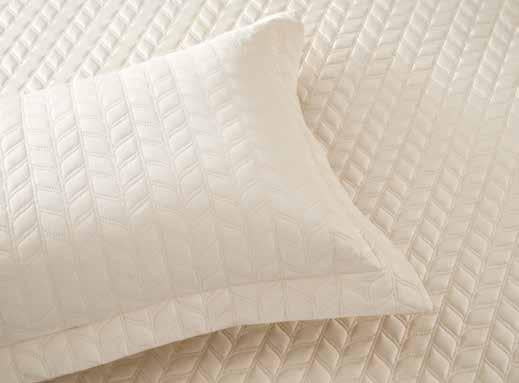 Anna Simona Opus Bedspread 400 TC Cotton Satin Sesame