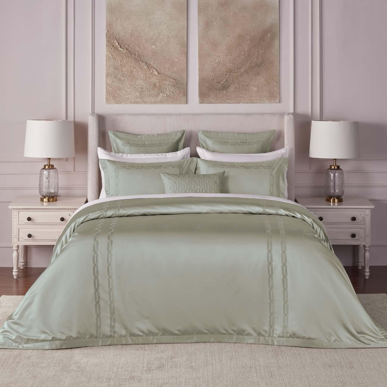 Ddecor Live Beautiful Luxor Collection Bedding Gift 7 pcsSet Estella Silver