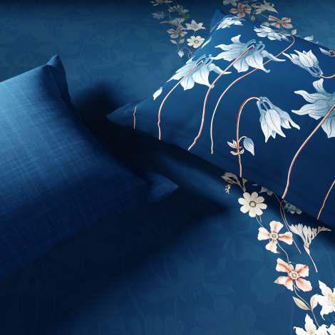 Spaces Sierra Midnight Botanica 100% Cotton 210 TC Sateen Geometric Large Bedsheet with 2 Pillow Covers, Federal Blue