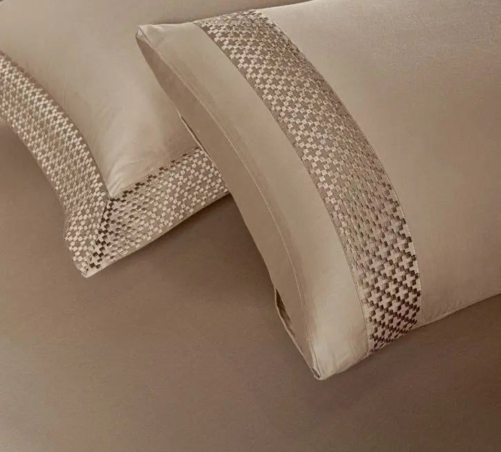 Ddecor Beautiful Living | Luxor Collection 1pc king Size Bedsheet and 4PC Pillow Cover 800TC GILDED TAUPE - grahsajja