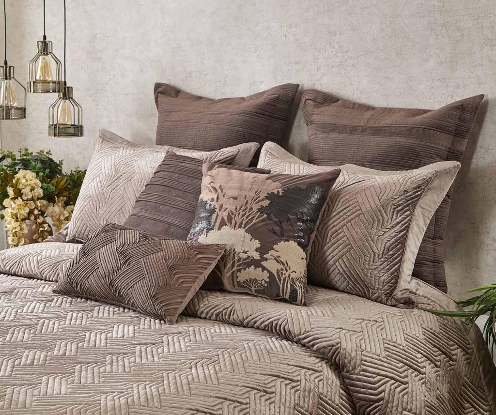 Anna Simona Cascade Bedspread Velvet
