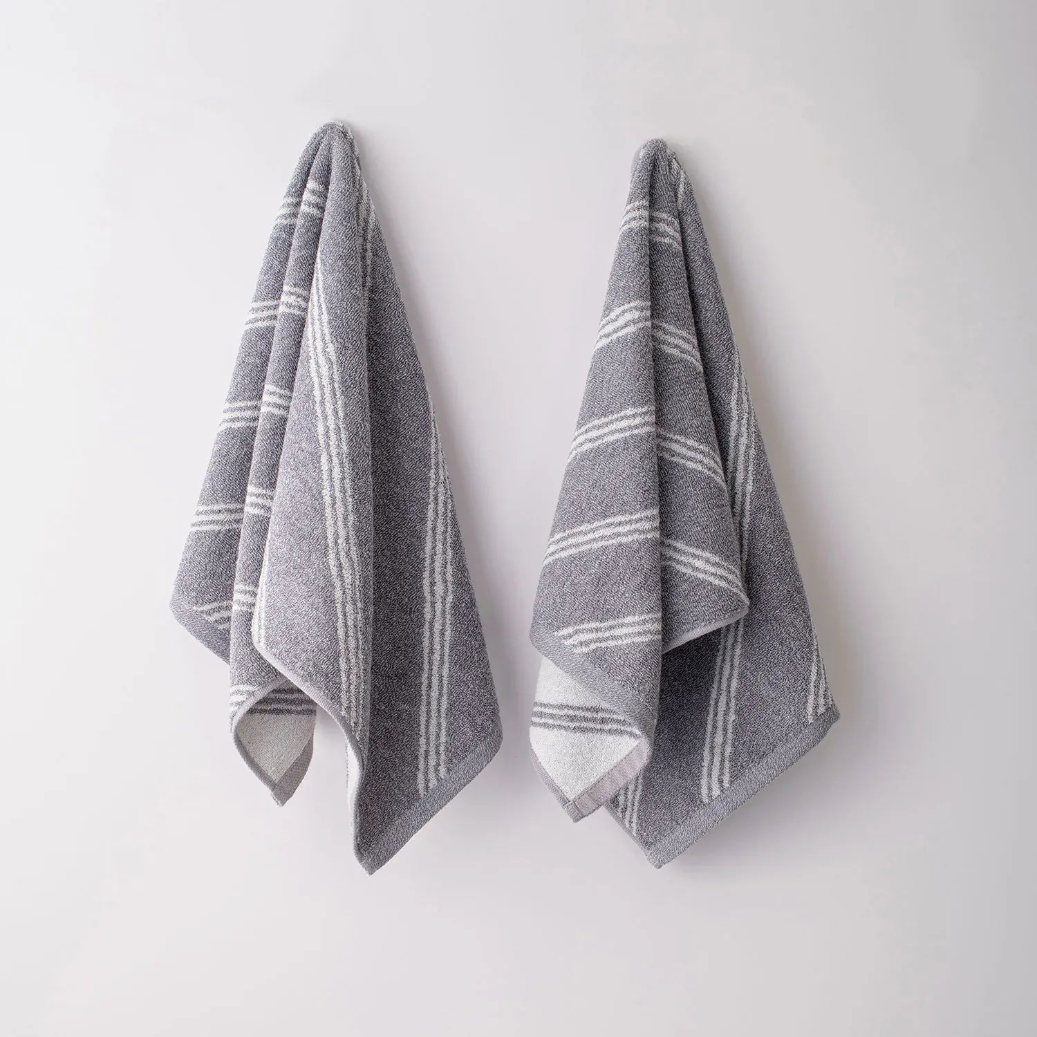100% Luxury 2pcs Cotton Hand Towel - Pure Indulgence | Color : Grey 05