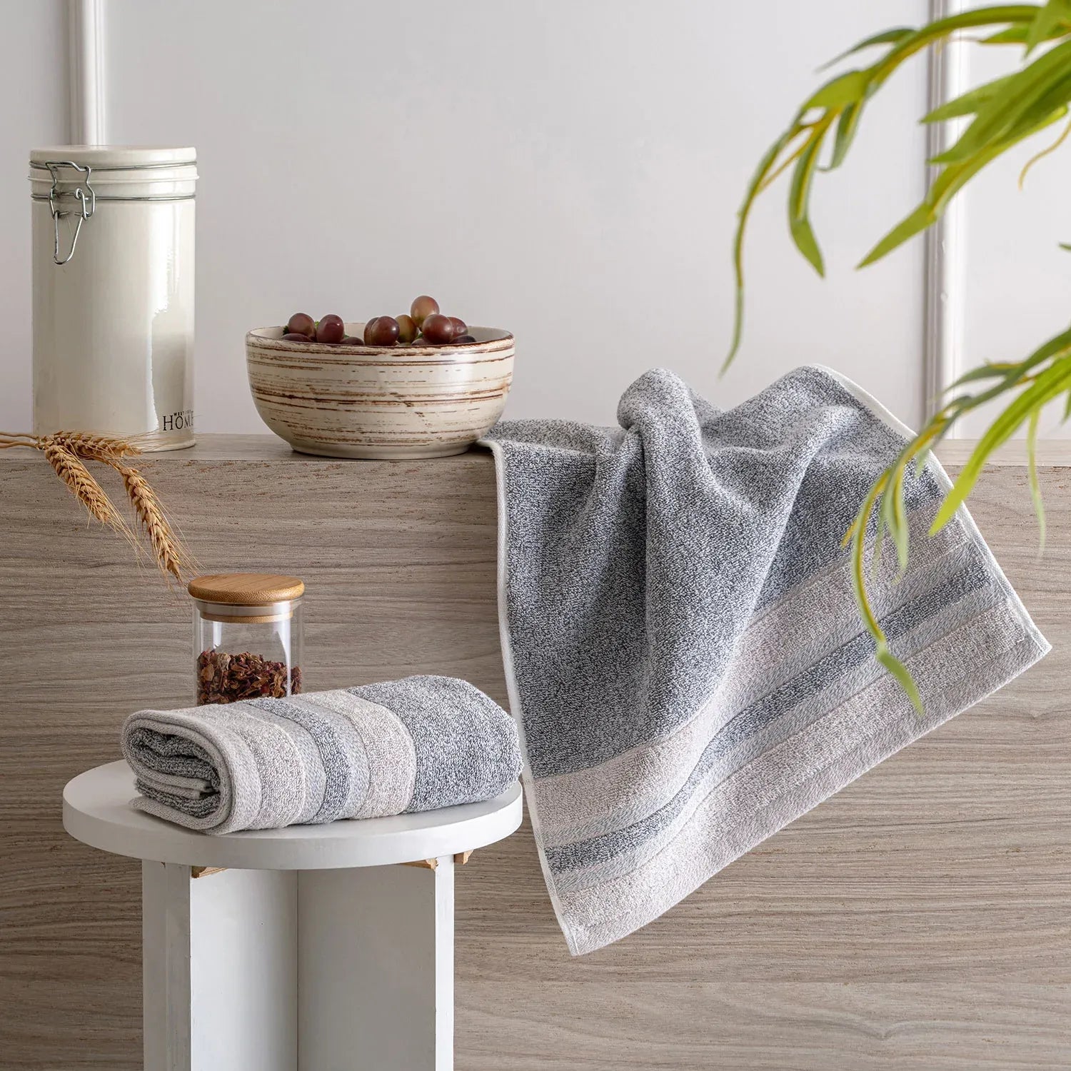 100% Luxury 2pcs Cotton Hand Towel - Pure Indulgence | Color : Grey 01