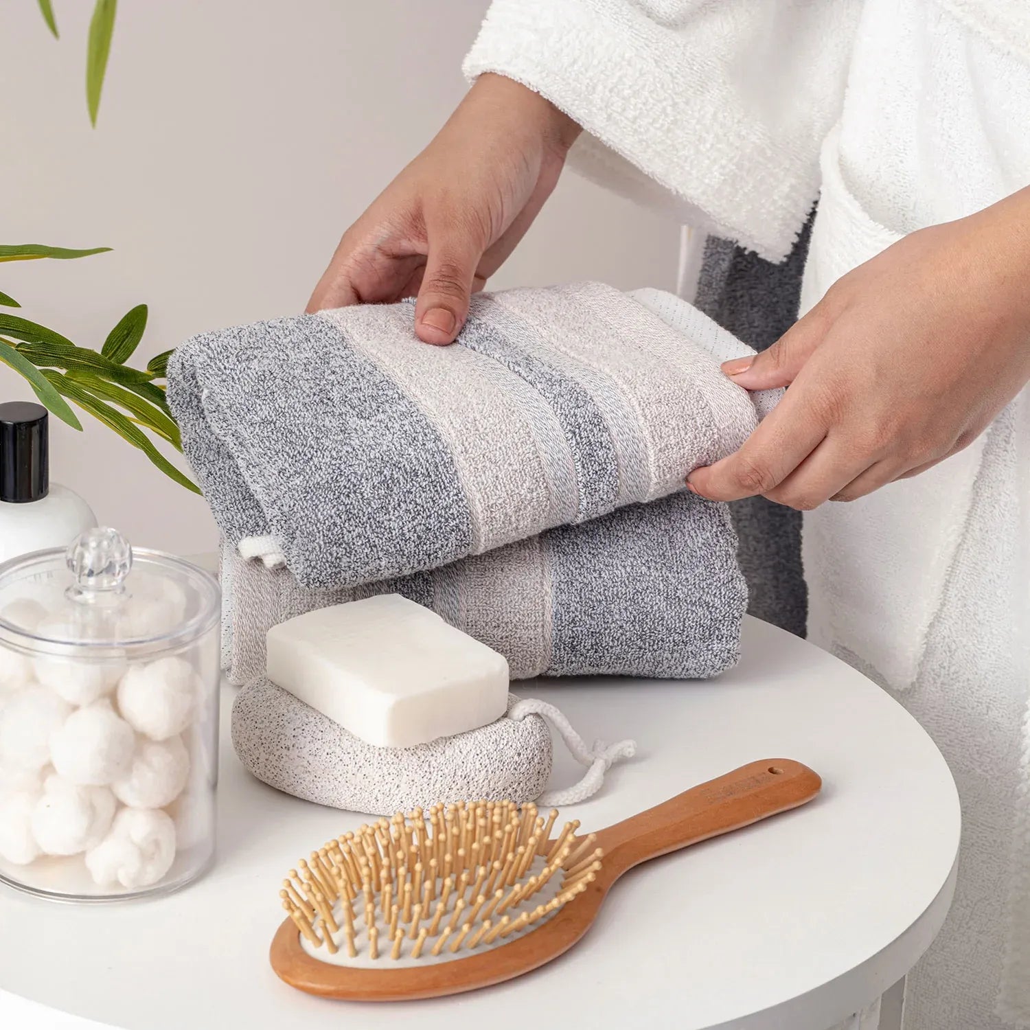 100% Luxury 2pcs Cotton Hand Towel - Pure Indulgence | Color : Grey 01