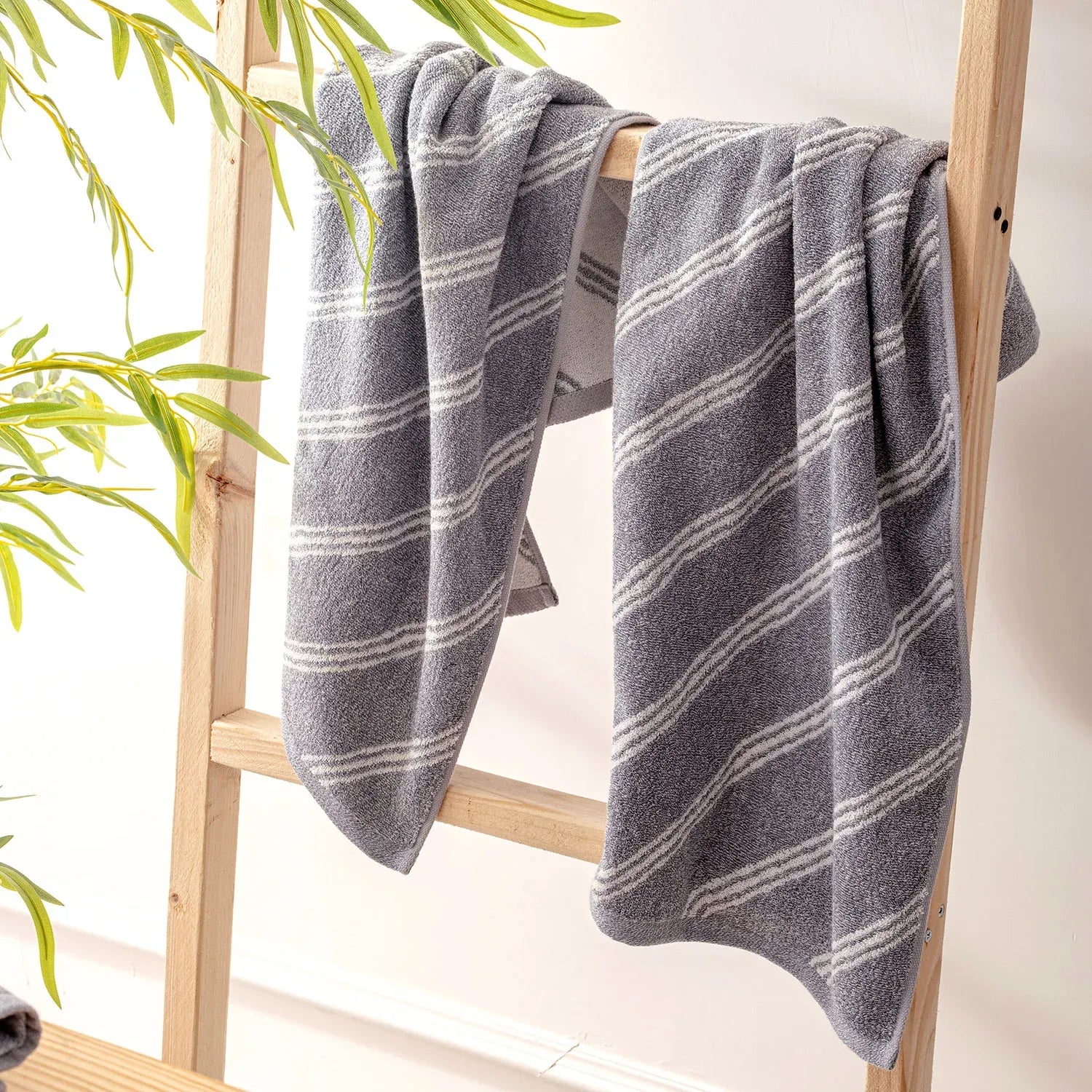 100% Luxury 2pcs Cotton Hand Towel - Pure Indulgence | Color : Grey 05