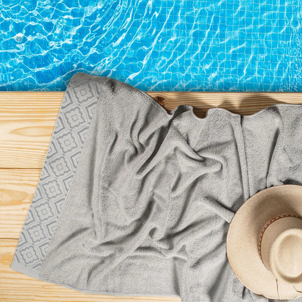 Picasso Bath Towel - Pastoral Diana | Color : Grey