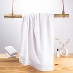 Picasso Bath Towel - Pastoral Diana | Color : White