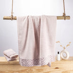 Picasso Bath Towel - Pastoral Diana | Color : Rose