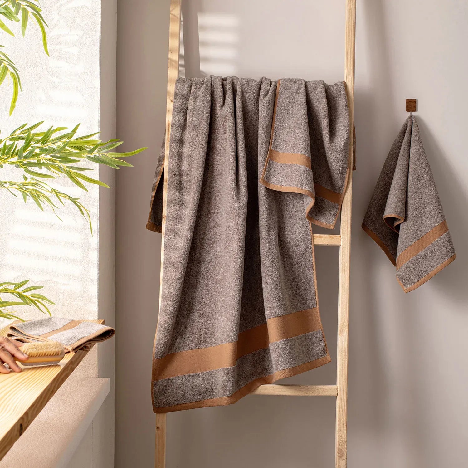 100% Luxury Cotton Bath Towel - Pure Indulgence | Color : Grey 04