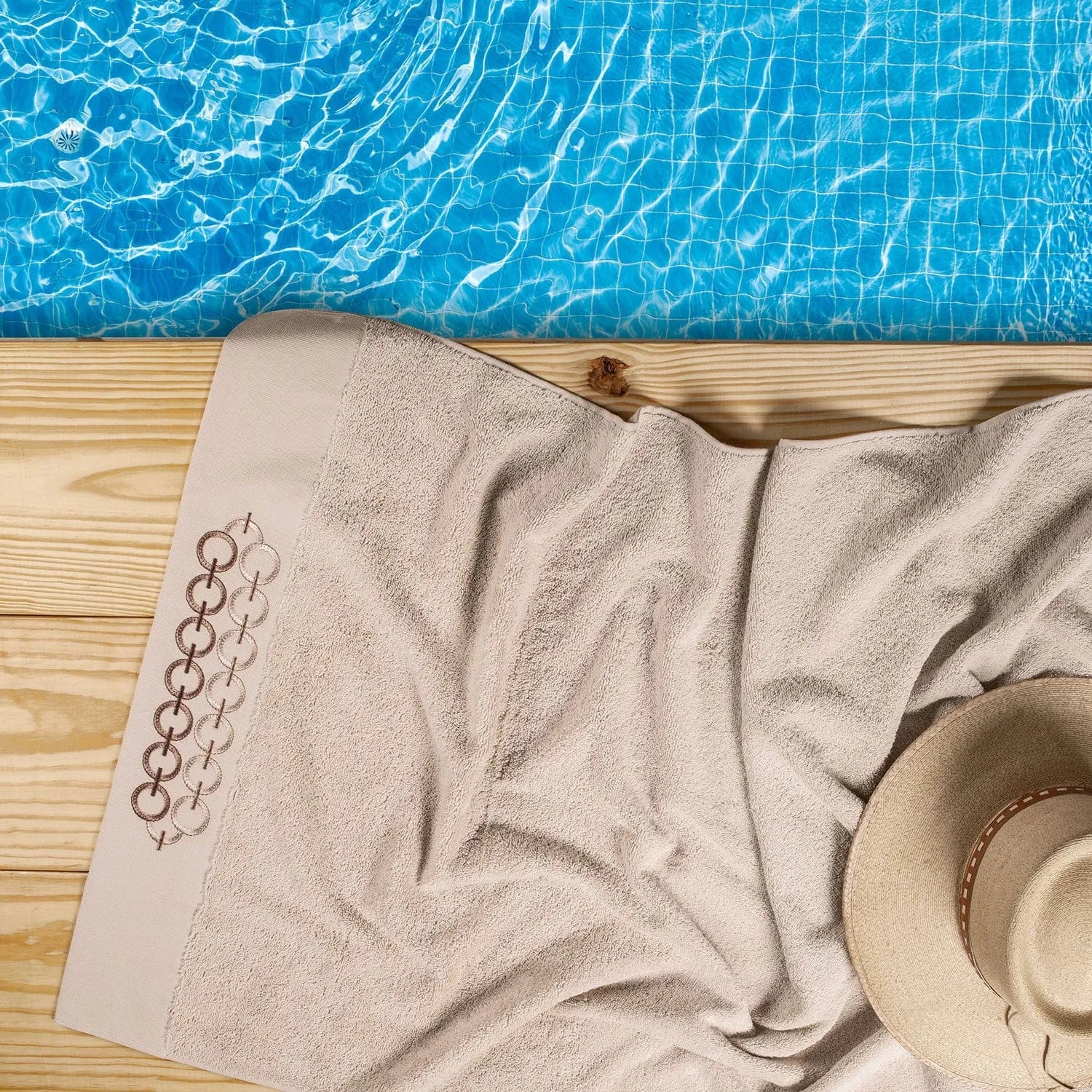 Picasso Towel - Pastroal Delta Bath | Color : Beige