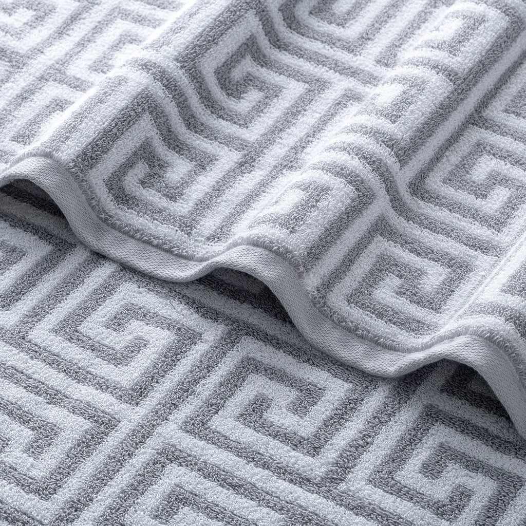 ROMA Bath Towel - All Over | Color : Light Grey