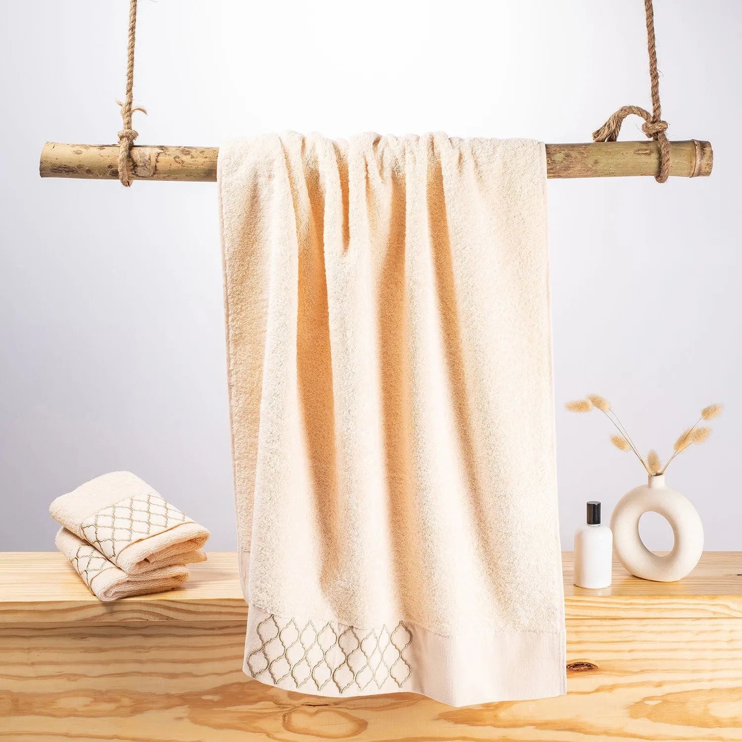 Picasso Towel - Pastoral Ares Bath | Color : Solo Mon