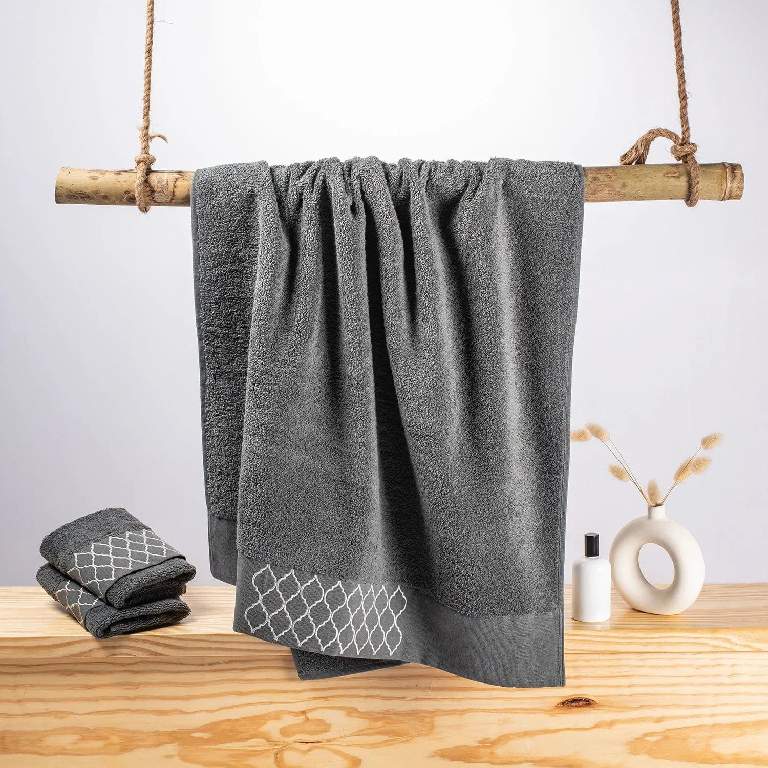 Picasso Towel - Pastoral Ares Bath | Color : Dark Grey
