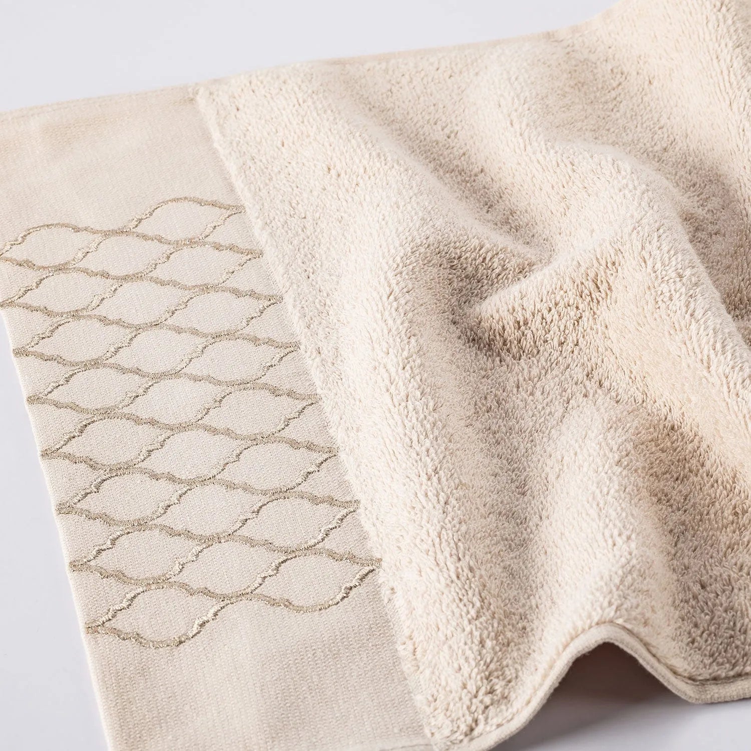 Picasso Towel - Pastoral Ares Bath | Color : Beige