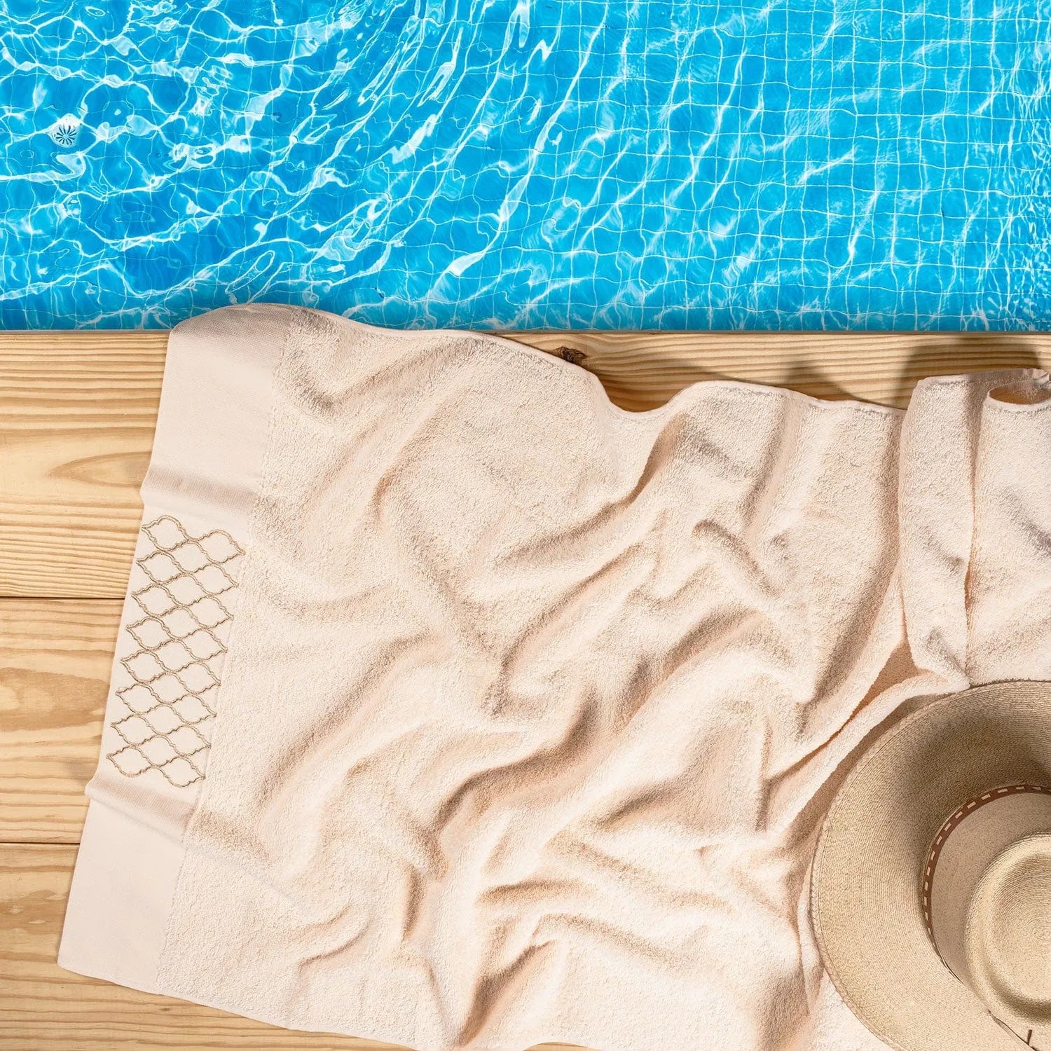 Picasso Towel - Pastoral Ares Bath | Color : Solo Mon