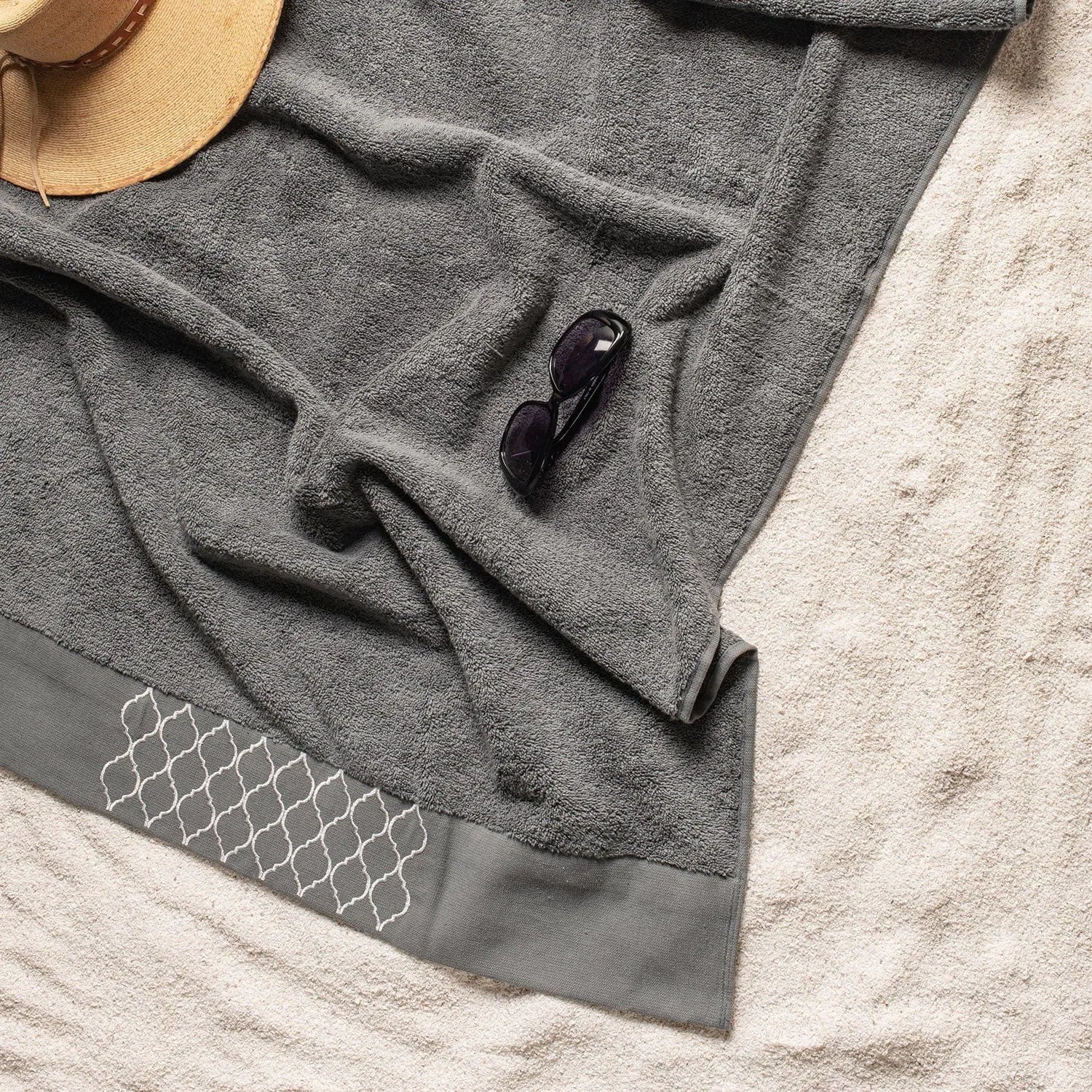 Picasso Towel - Pastoral Ares Bath | Color : Dark Grey